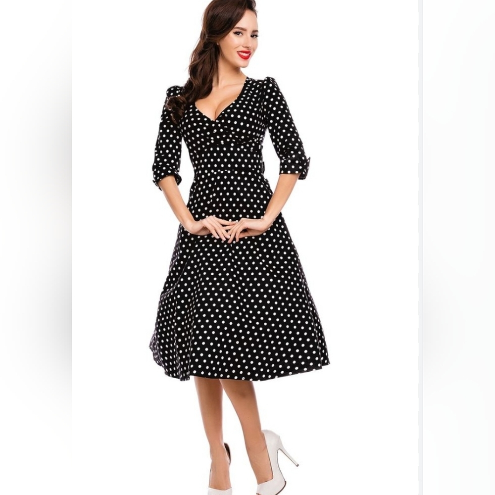 UNIQUE VINTAGE polka-dot swing dress